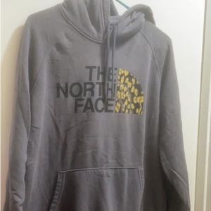 Like new north face hoodie wore 2 times just don’t wear anymore